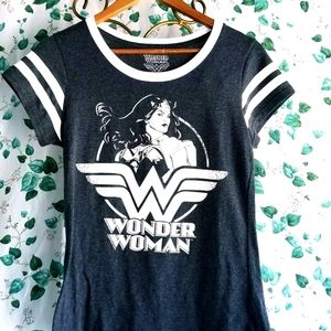 Wonder woman t shirt